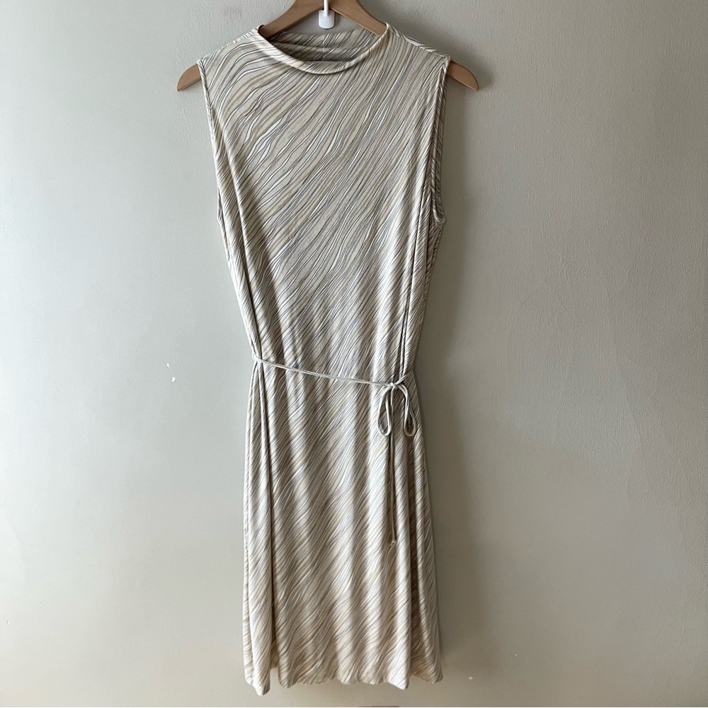 WHITE HOUSE BLACK MARKET Abstract Sleeveless Mock Neck Dress